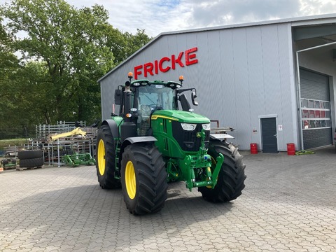 John Deere 6M250