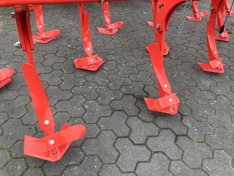 4551-364a4625b2e5bf7459b28940f35d967c-5981429
