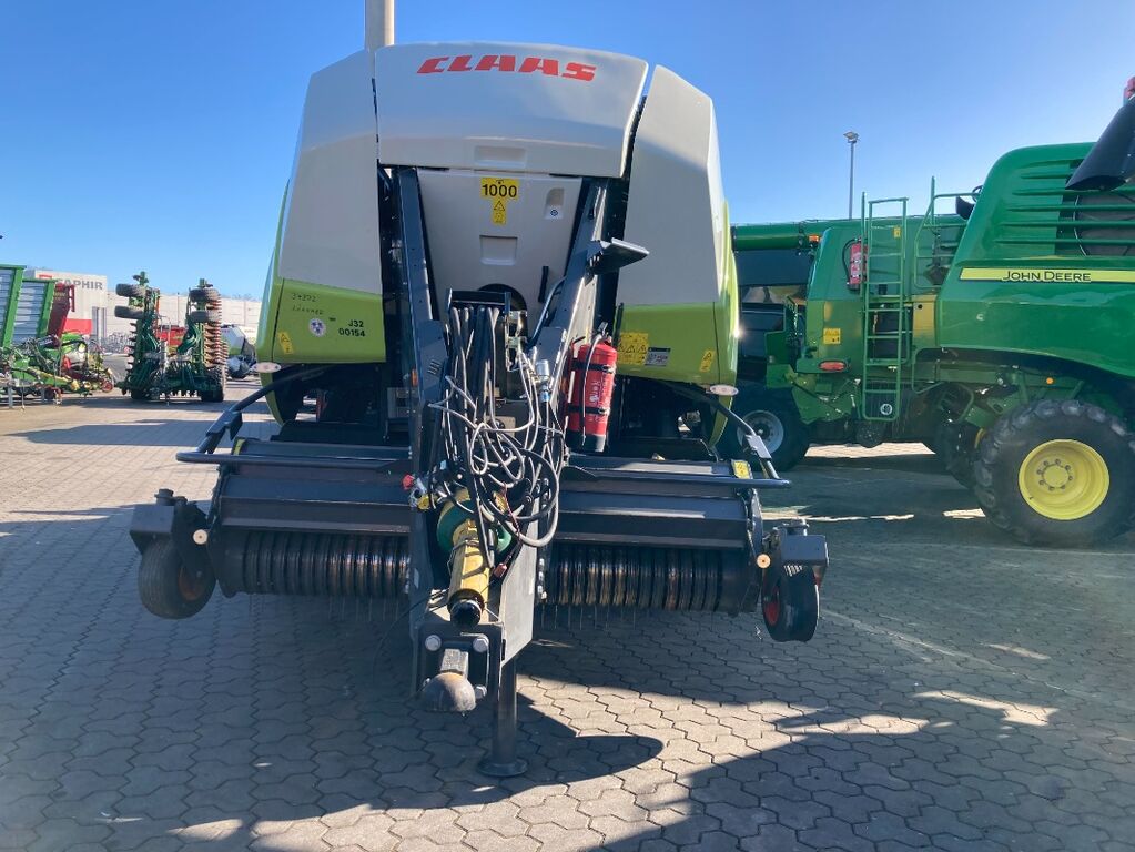 Claas Quadrant 5300 FC Tandem 2
