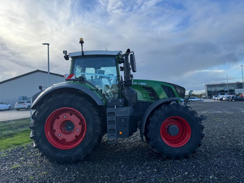 Fendt 828 Vario Profi Plus 3