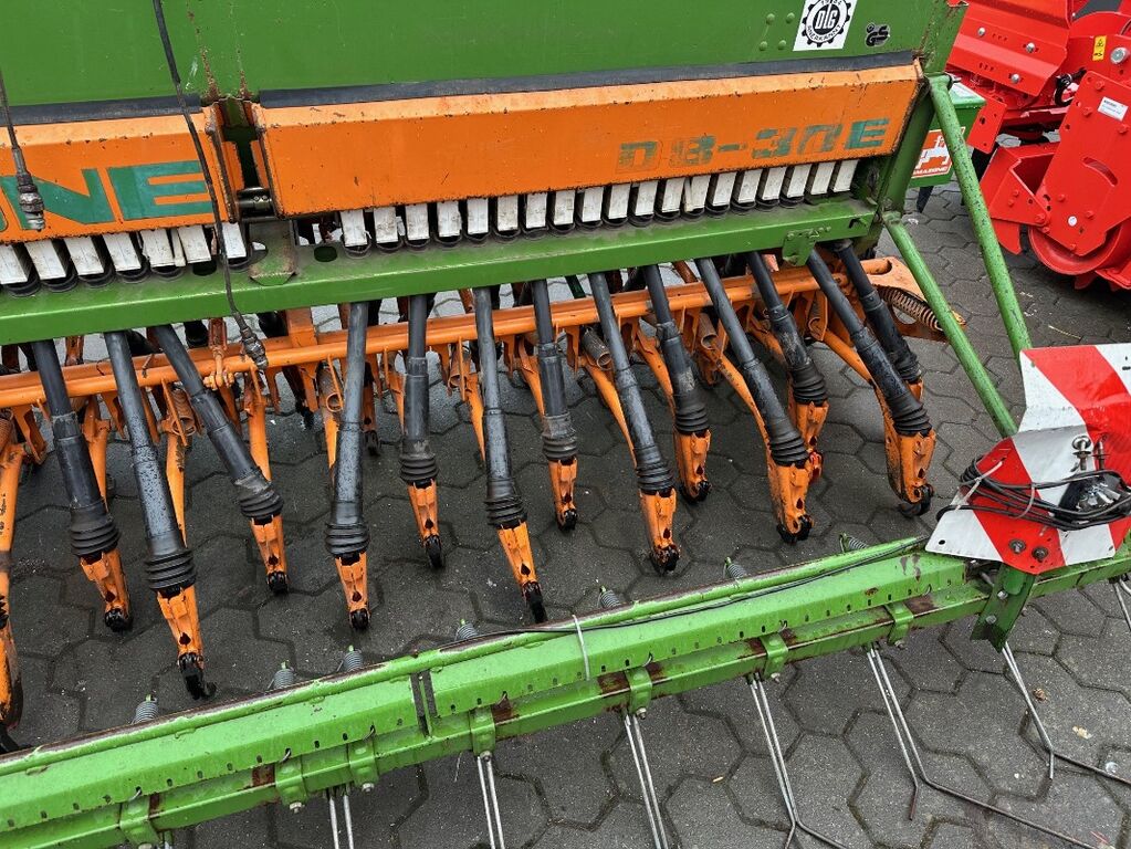 Amazone D 8/30 Super Engsaat 3