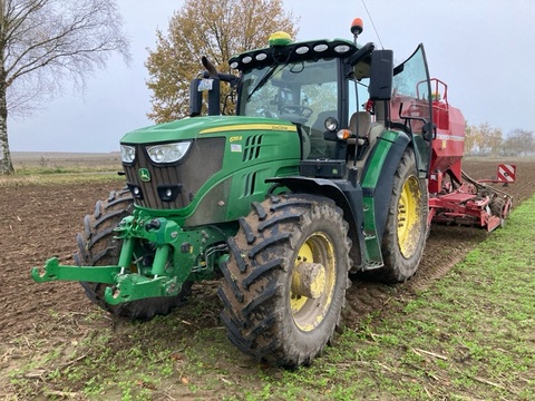 John Deere 6155 R **Black-Weeks** 2