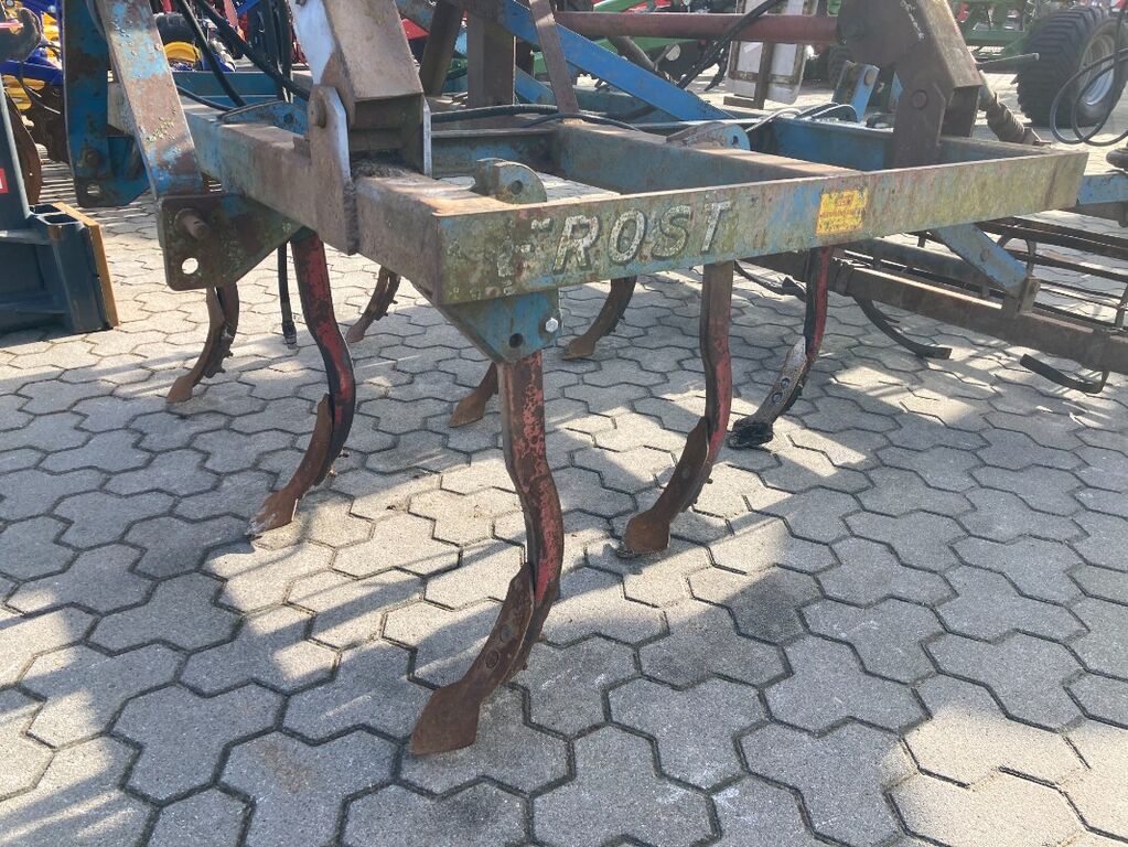 Frost Tiefengrubber 2