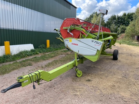 Claas Vario 750 2