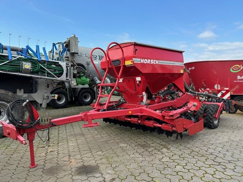 Horsch Pronto 3 DC   --Nur 1704 Hektar--