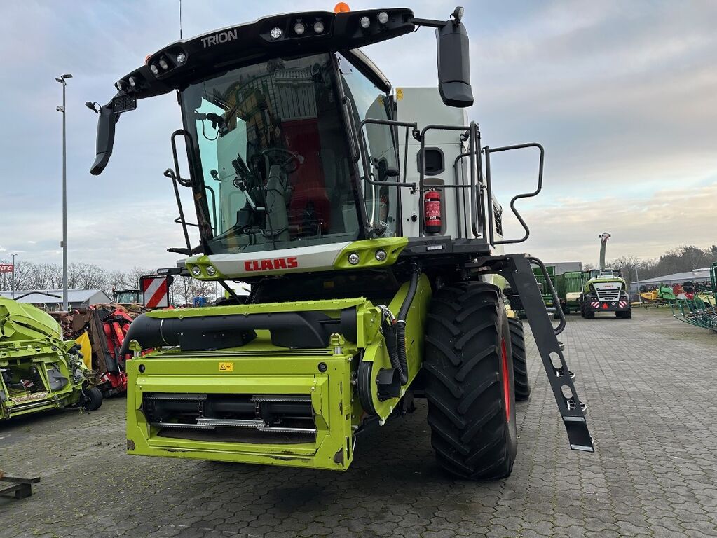 Claas Trion 660 3