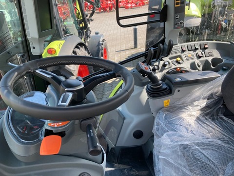 CLAAS Arion 470 STAGE V CIS