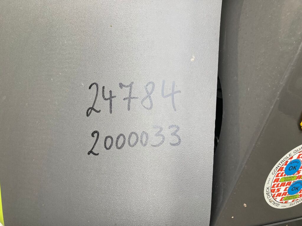 Claas Variant 585 RC PRO 2