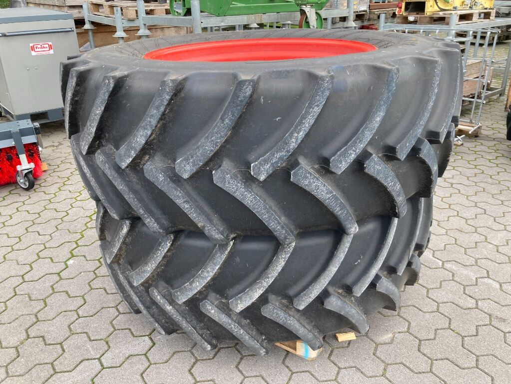 Mitas 2x 650/65R42  3
