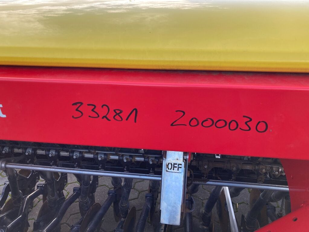 Pöttinger Vitasem 302 2