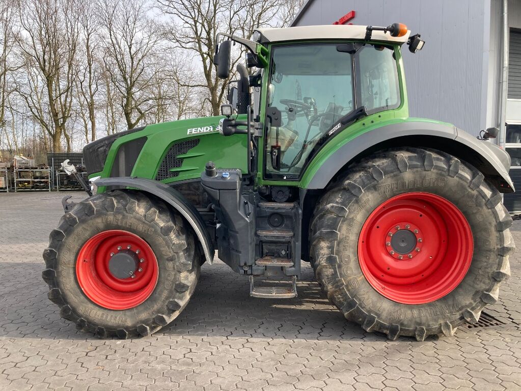 Fendt 826 Vario Profi 2
