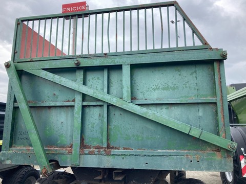 4551-6b93e412f3d5e8d13f83127757a532a2-5993204