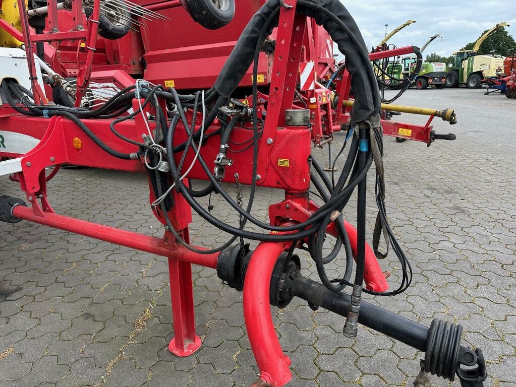 Pöttinger TOP 1252 C 2