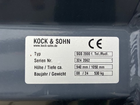 4551-73f86c1ef05f032d5f3bd6b3883b305c-5985389