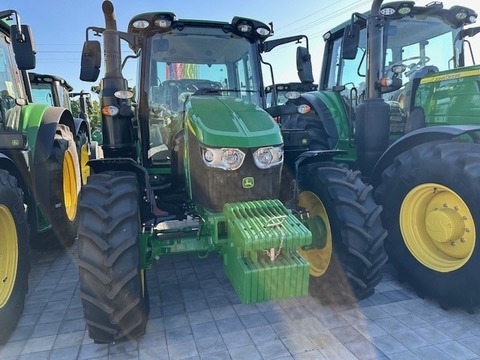 John Deere 6110 M    2