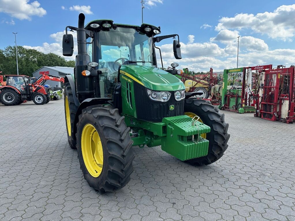 John Deere 6110 M   **Jahresendralley** 1