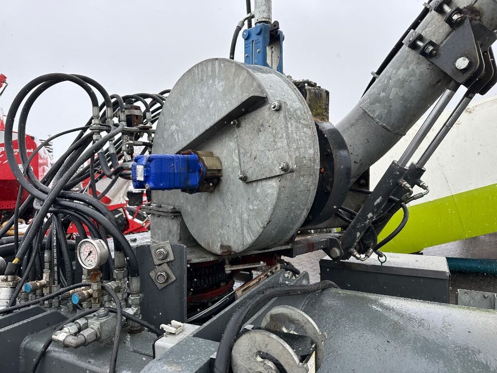 Aufbau und Fronteinheit inkl. Saugarm für Claas  3