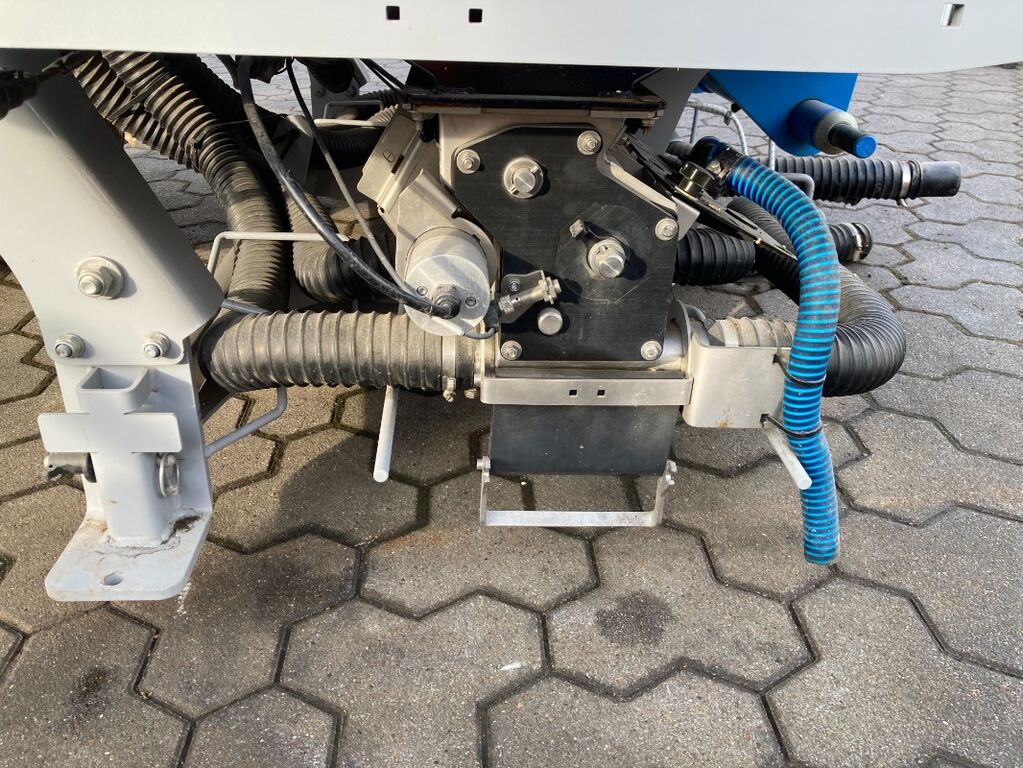 Lemken Solitär 23+ 3