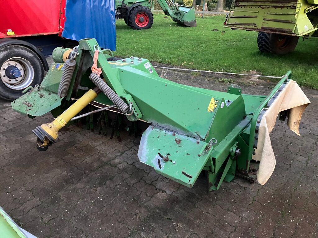 Krone EasyCut 28CV 1