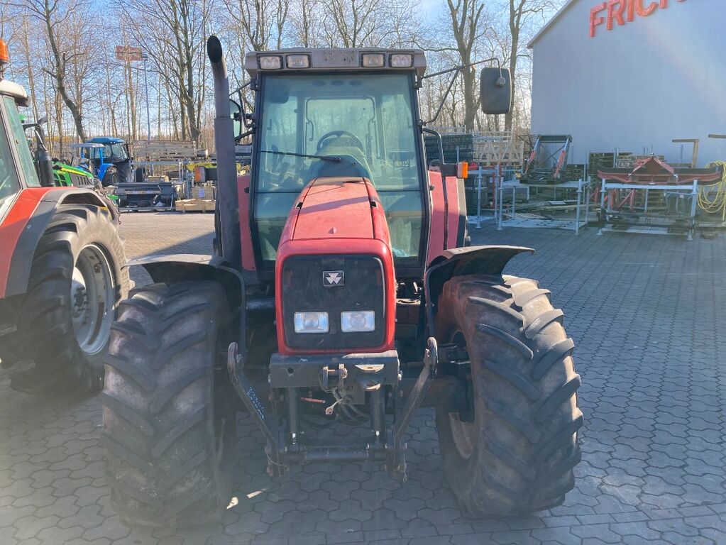 Massey Ferguson 6270 2