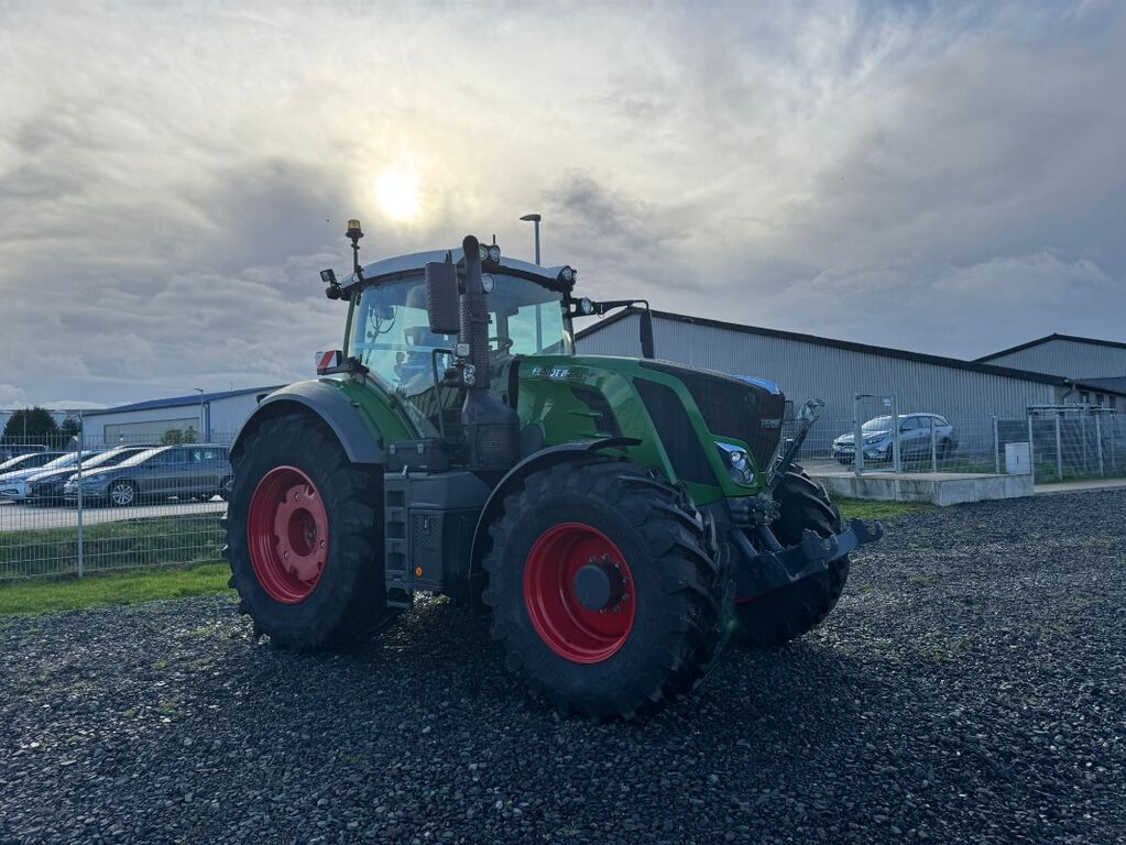 Fendt 828 Vario Profi Plus 2