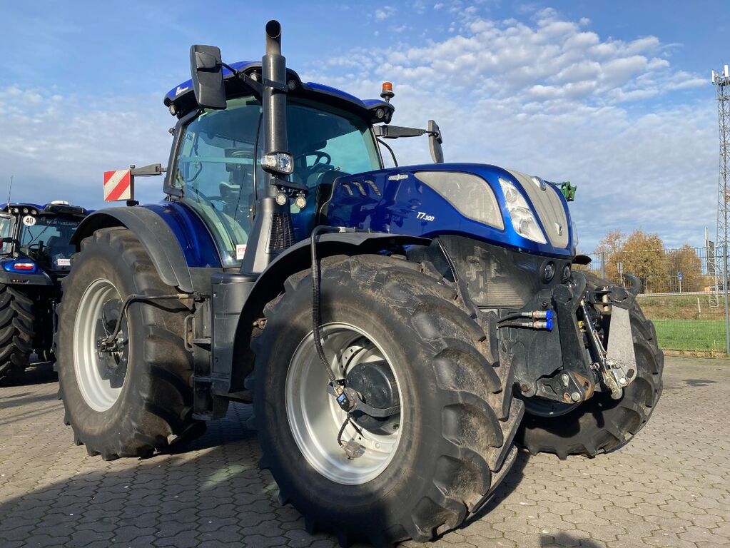 New Holland T7.300 3