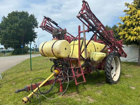 Hardi TZY 2400