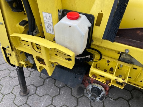 4551-8f33f7829e6d5741357d2bfa2f6a0d19-5725561