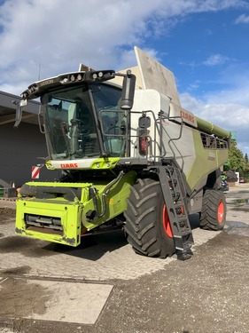 Claas Lexion 5300