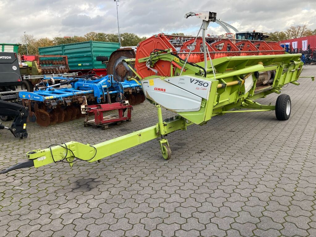 Claas V750 1