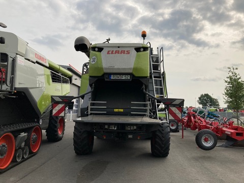 CLAAS Trion 520