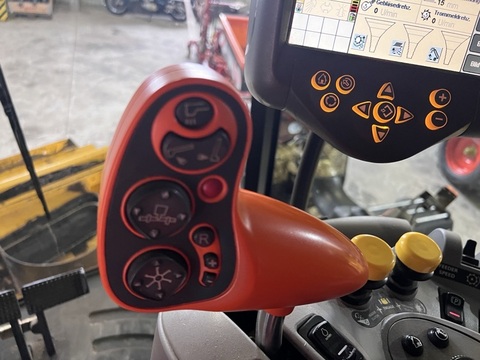 New Holland CX 8060 2
