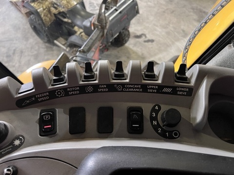 New Holland CX 8060 3
