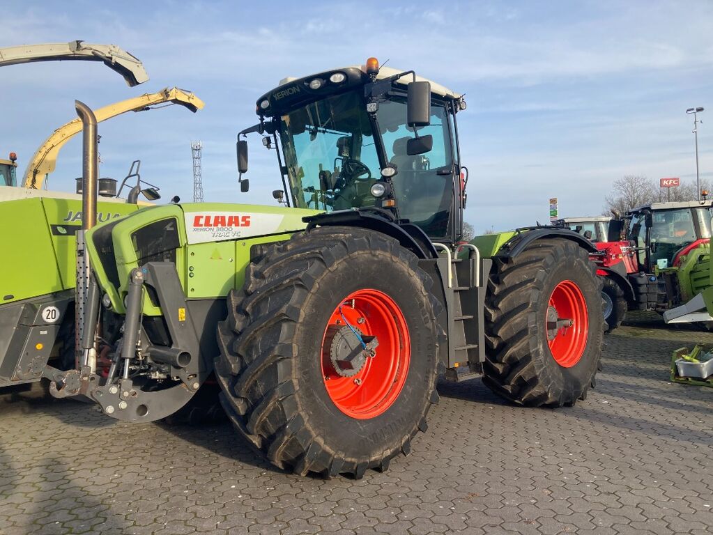 Claas Xerion 3800 Trac VC  1