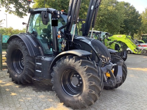 Valtra N155 ED