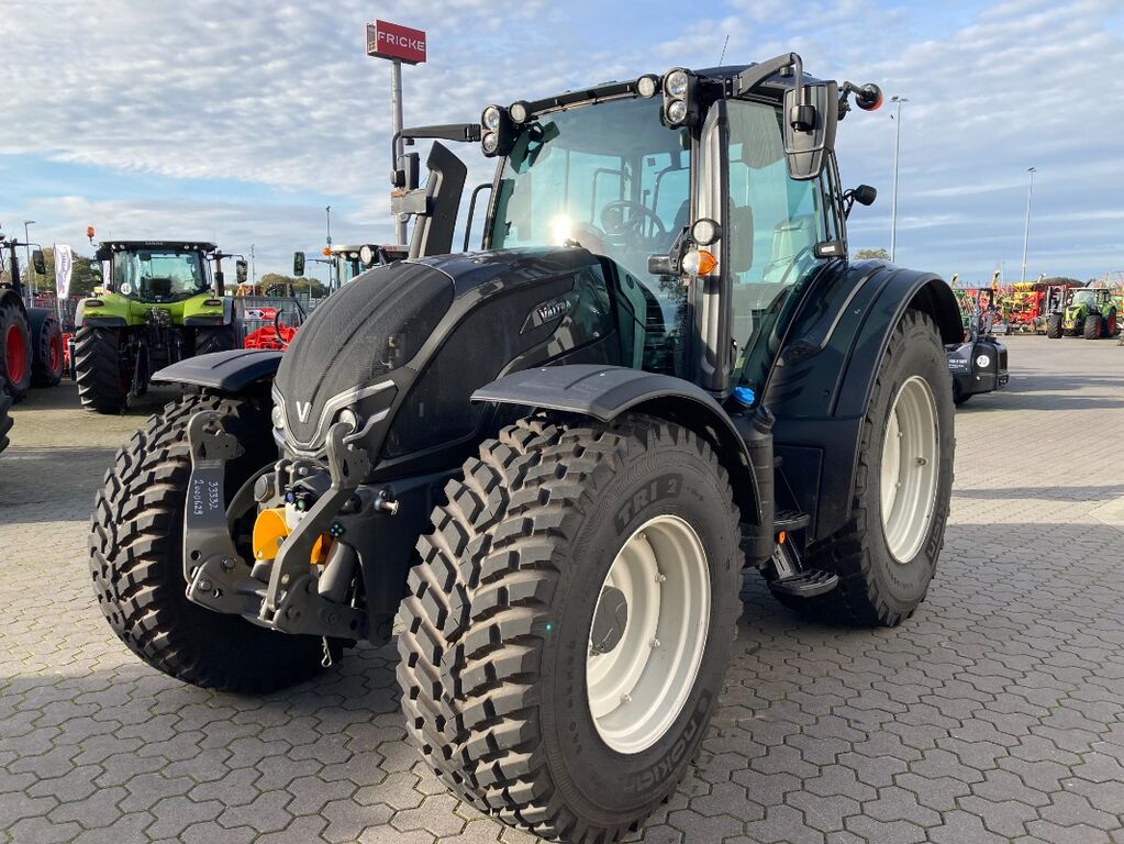 Valtra N155 Direct 1
