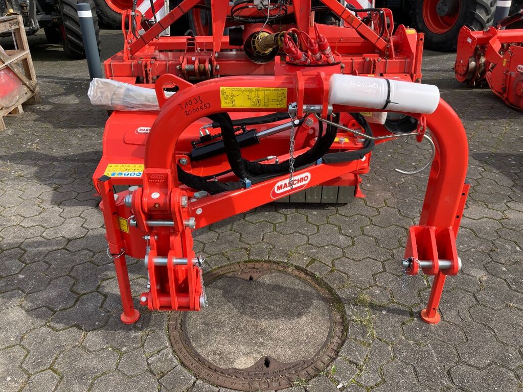 Maschio Giraffa XL 160 SE 3