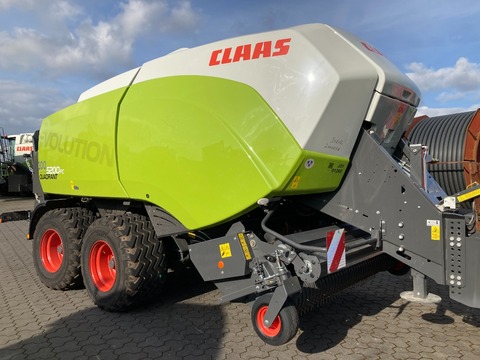 CLAAS Quadrant 5200 FC Evolution