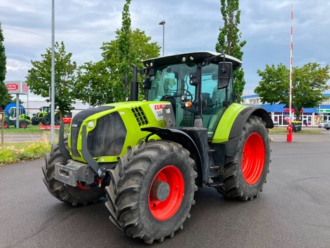 Claas Arion 660