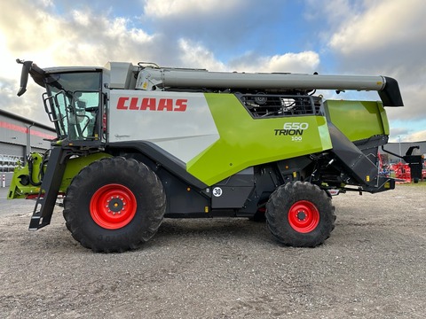 CLAAS Trion 650