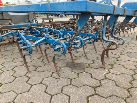 4551-c46258cc817b7563c4c7782366c33ab7-5819202
