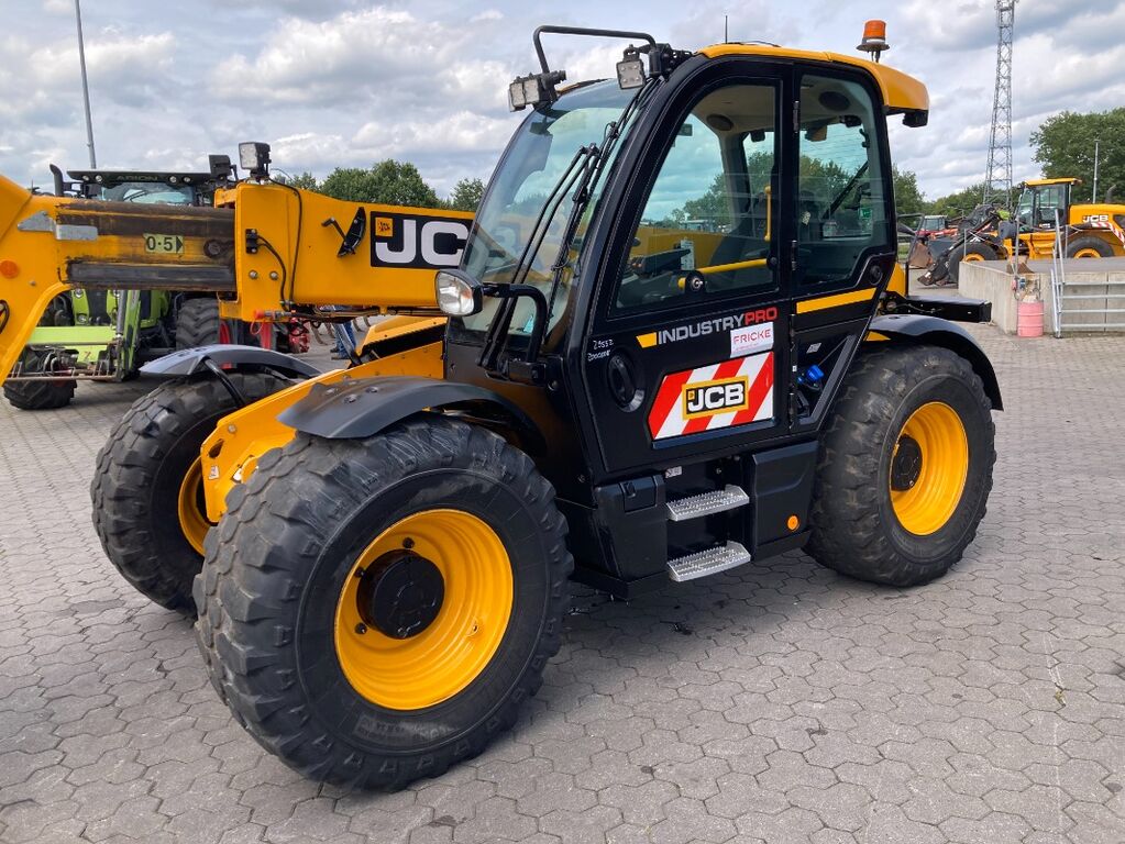 JCB 542-70 Industry Pro 2