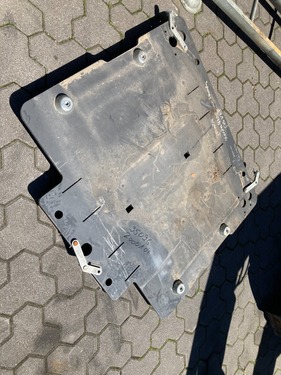 Sonstige Adapterplatte für Aufsattelgewichte Heck
