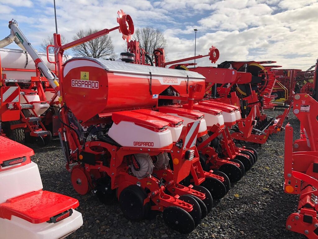 Maschio Chrono 306 6-reihig 75cm mit Düngerstreuer 2