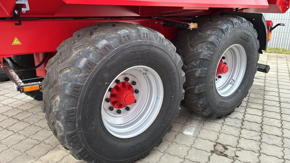 Krampe HD 550 Carrier  2