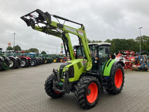 CLAAS Arion 440