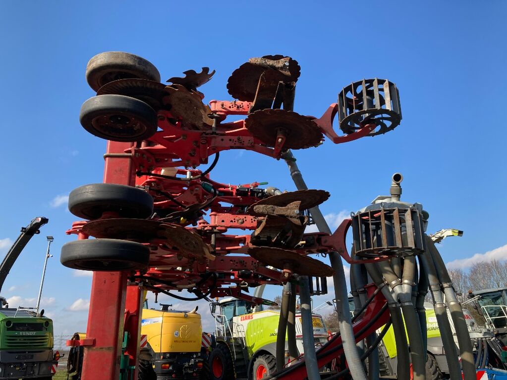 Kverneland Culti 8 Reihig 3