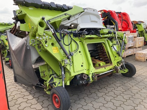 <strong>CLAAS Orbis 900 </strong><br />