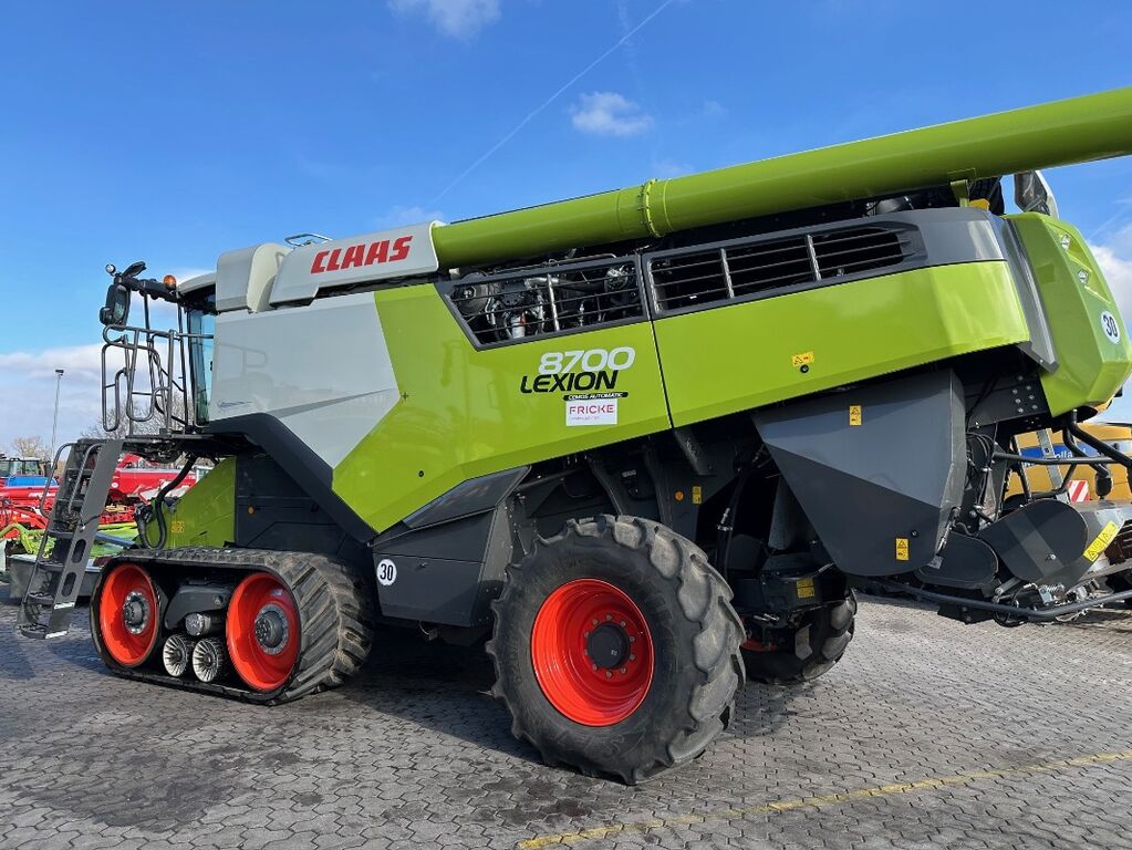 Claas Lexion 8700 TT  Vollausstattung 2