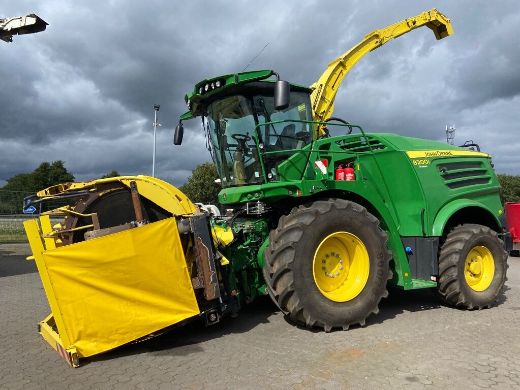 John Deere 8200 i Allrad 1